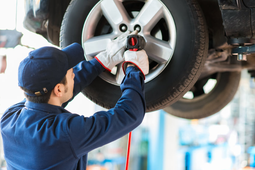 Seasonal Tire Change (Summer/Winter)
